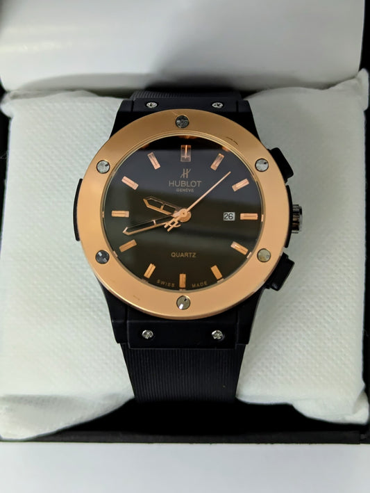 Hublot Black Rubber Strap Watch with Golden Case and Black Dial